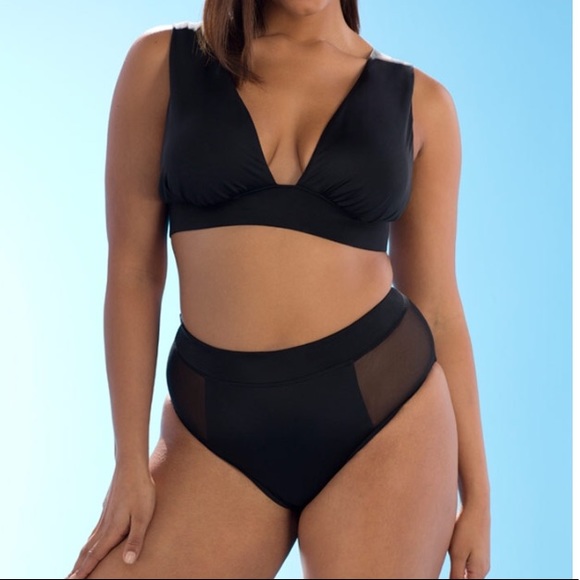 Ashley Graham Other - NWT Ashely Graham black sensei bikini size 10